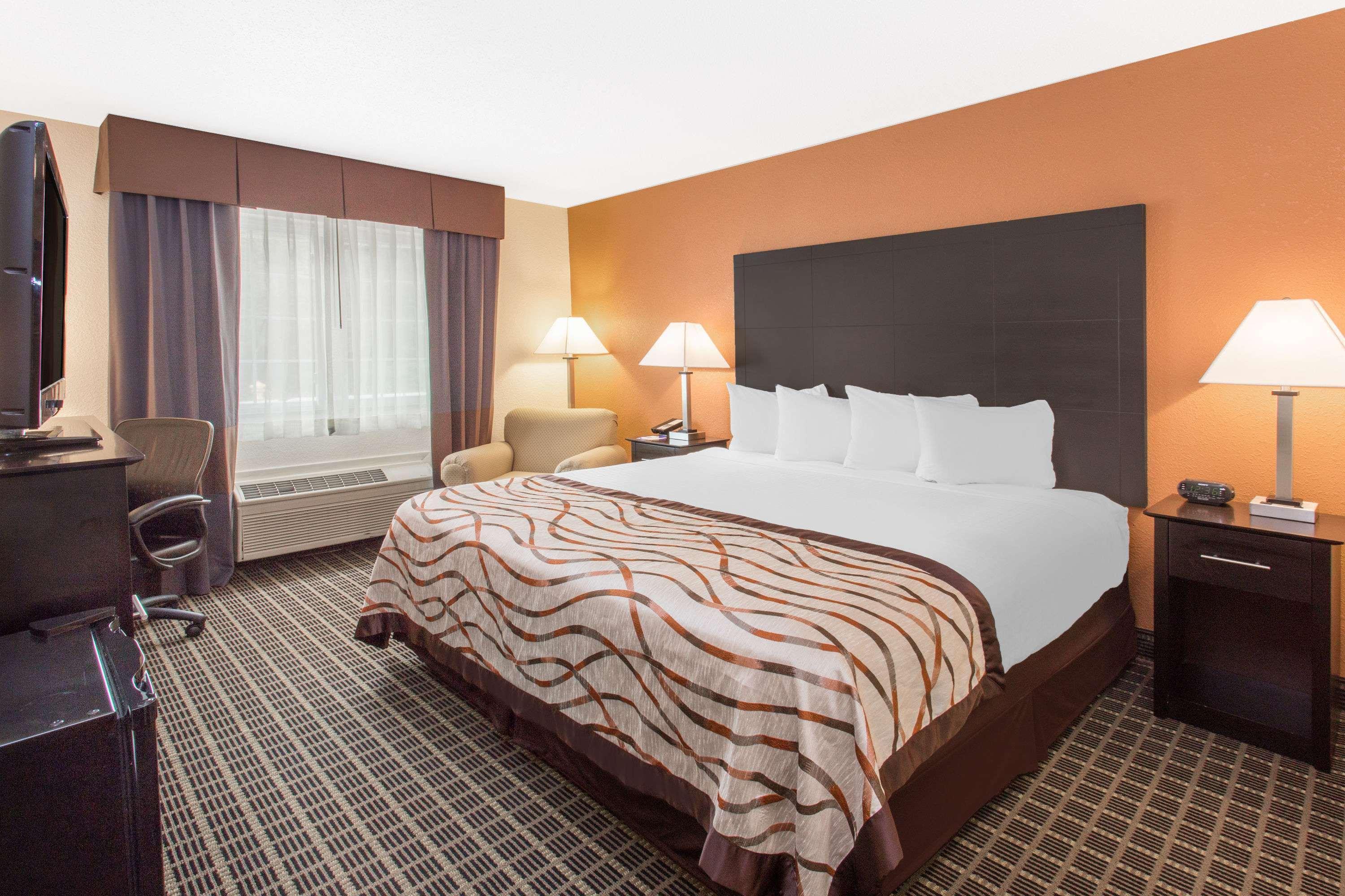 Baymont By Wyndham Muskegon Hotel Luaran gambar